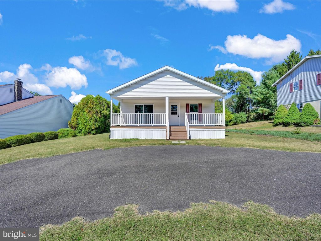 Photo of 307 Wilson Avenue, PORT CARBON, PA 17965 (MLS # PASK2023642)