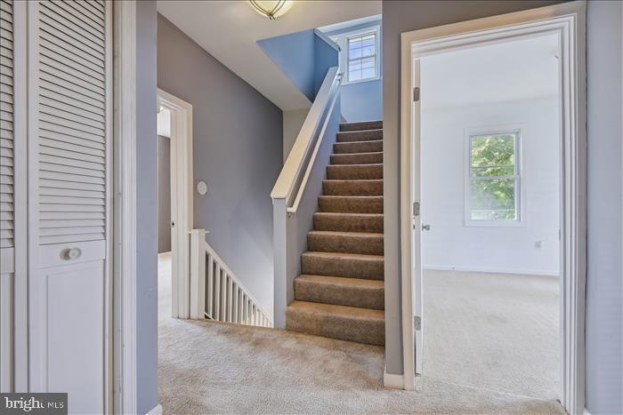 GARWYN OAKS - Residential