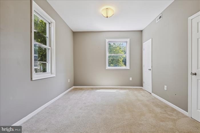 GARWYN OAKS - Residential