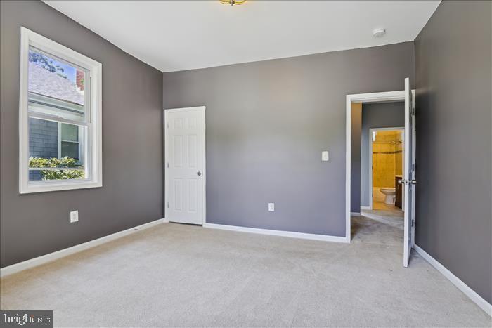 GARWYN OAKS - Residential