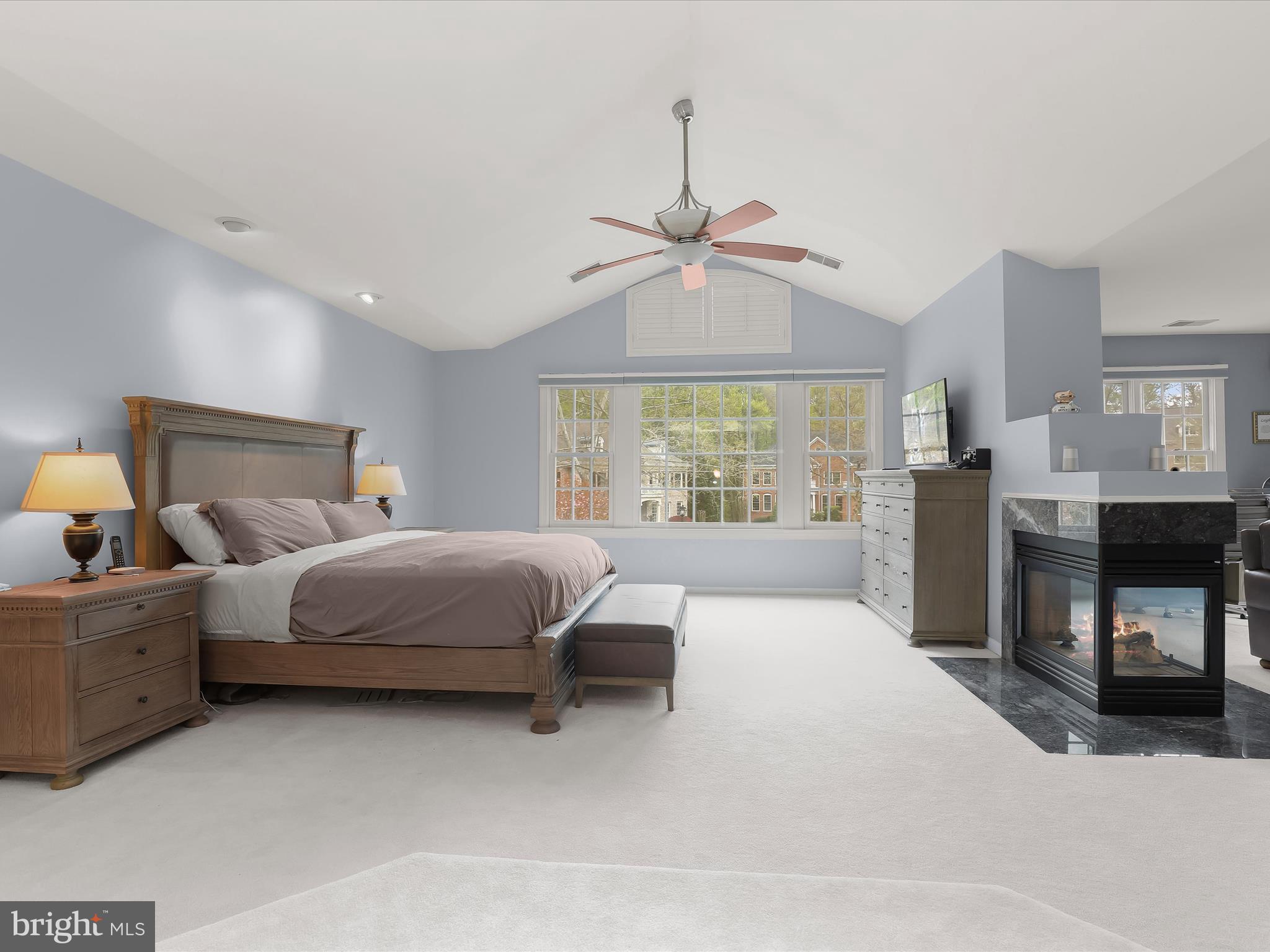 SOUTH RIVER COLONY - Residential