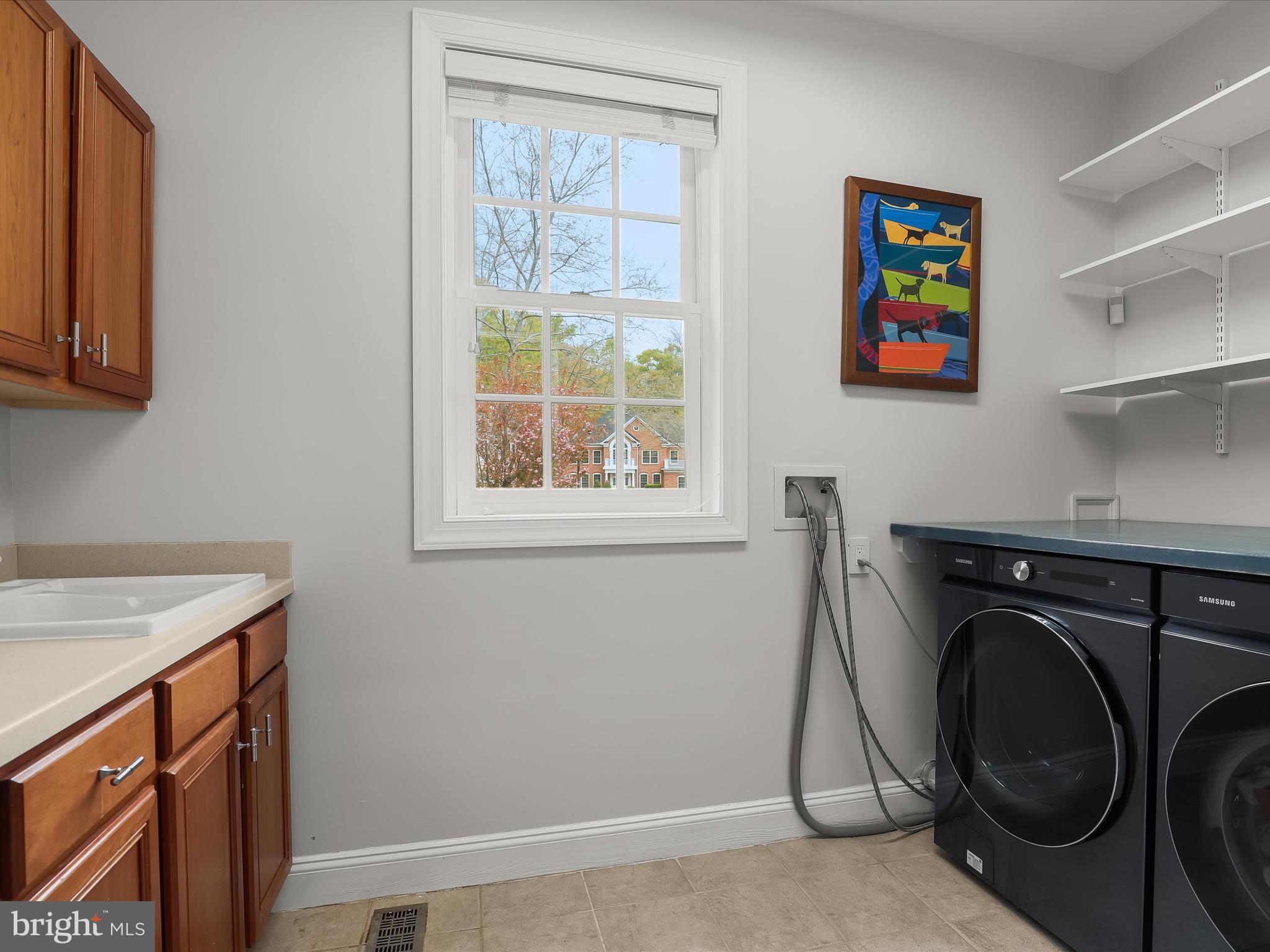 SOUTH RIVER COLONY - Residential