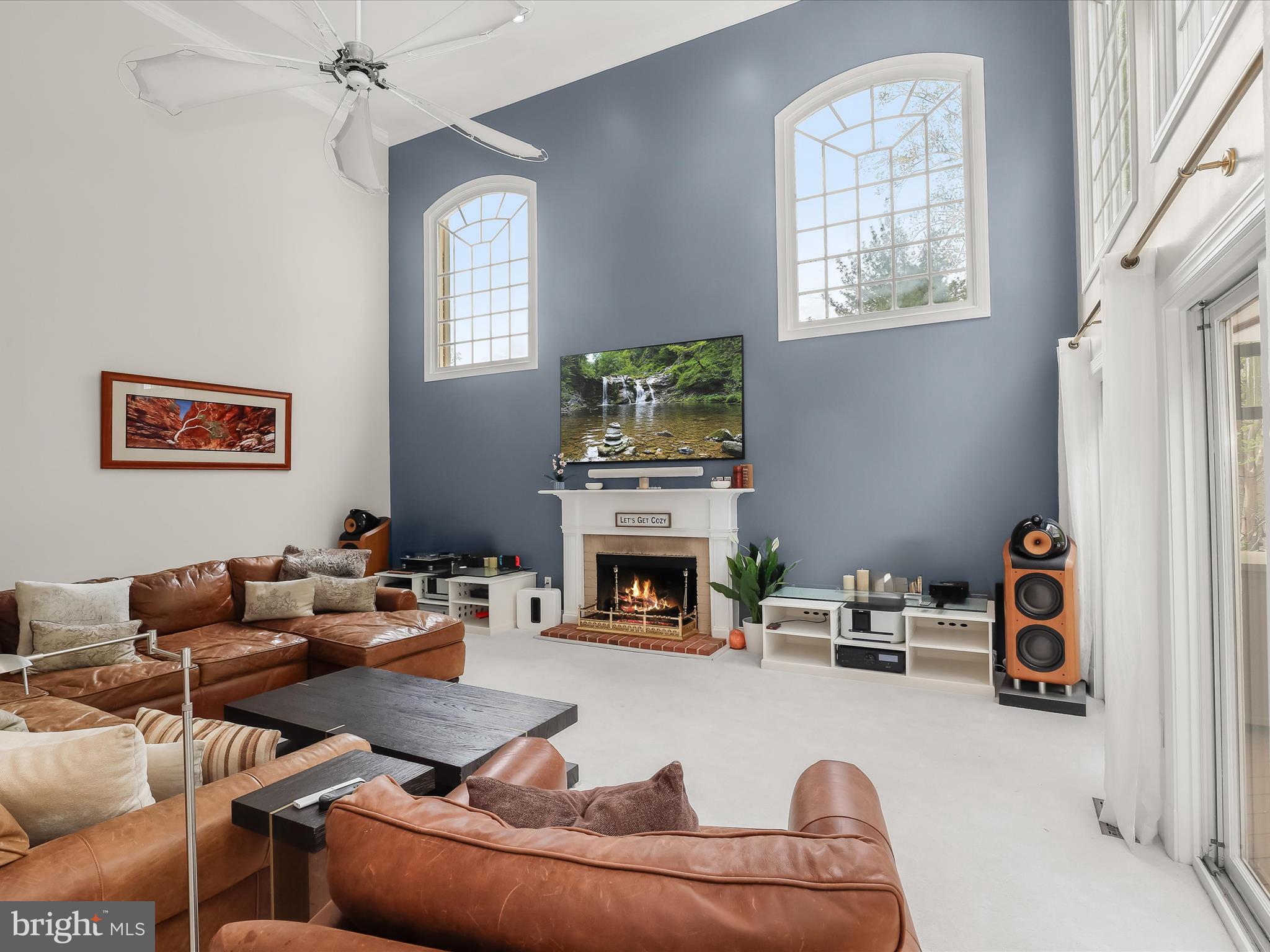 SOUTH RIVER COLONY - Residential