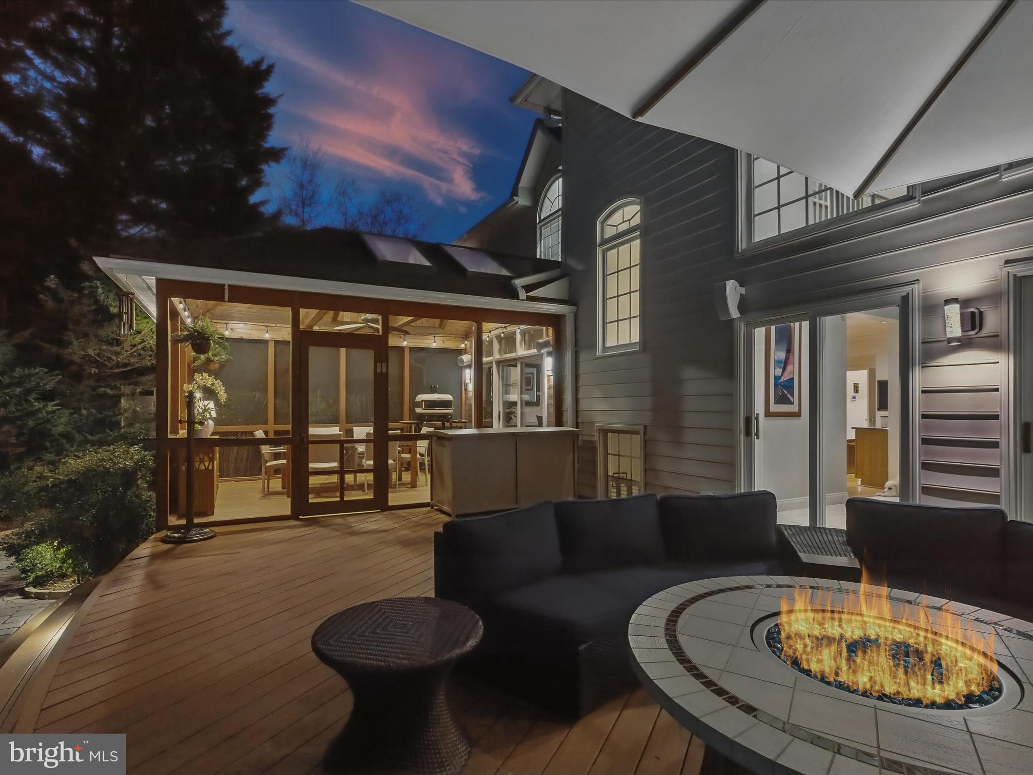 SOUTH RIVER COLONY - Residential