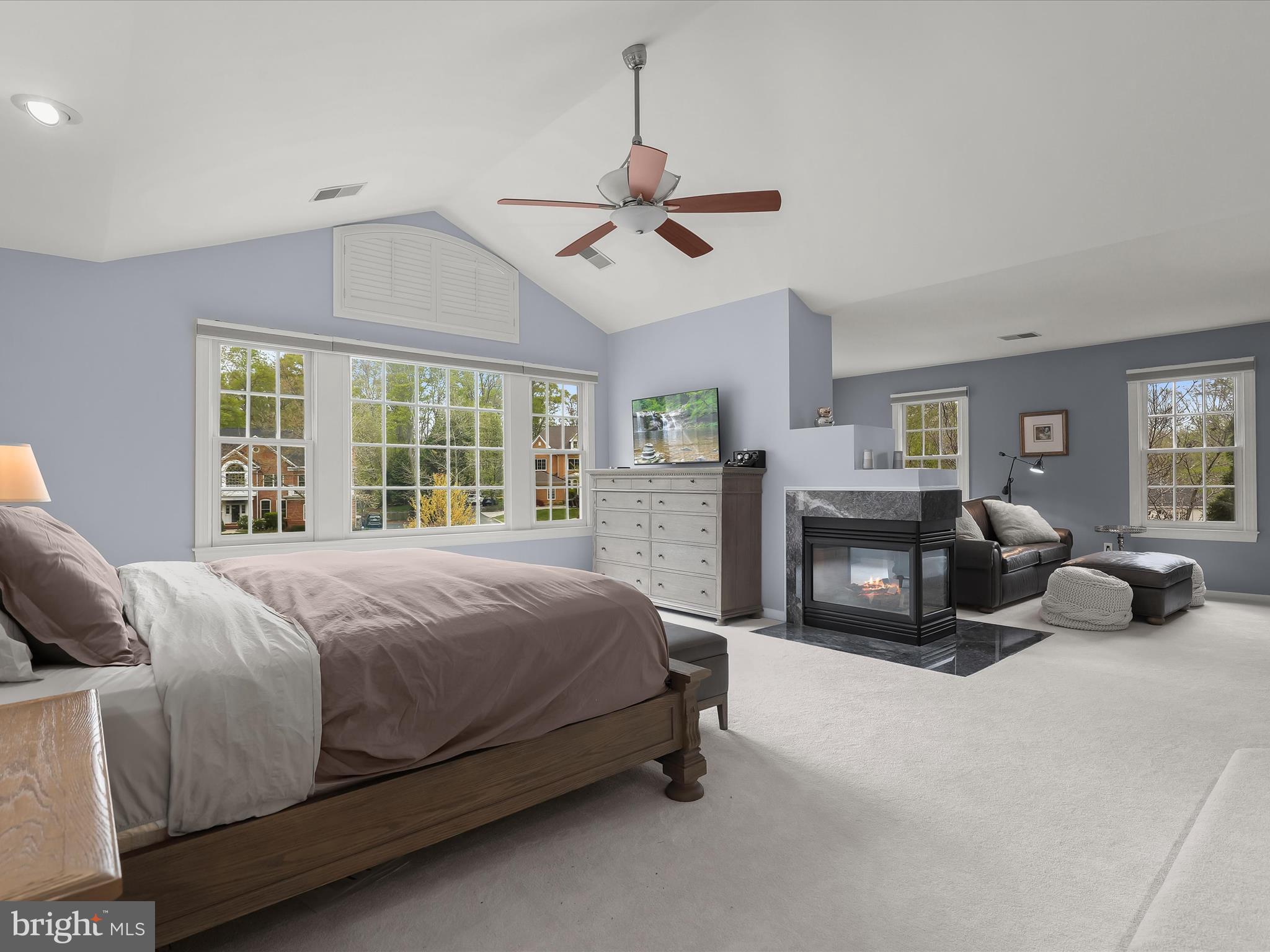 SOUTH RIVER COLONY - Residential