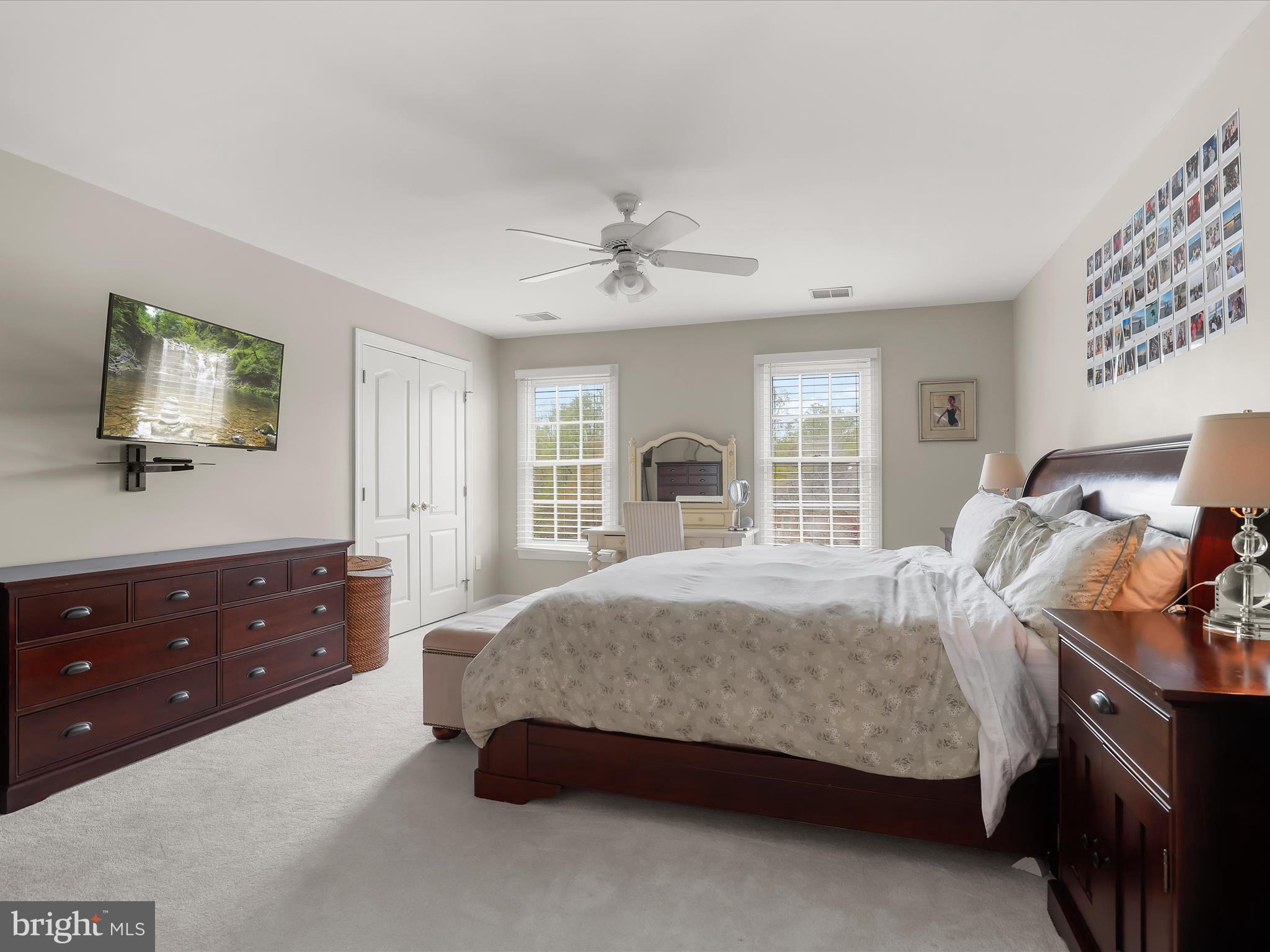 SOUTH RIVER COLONY - Residential