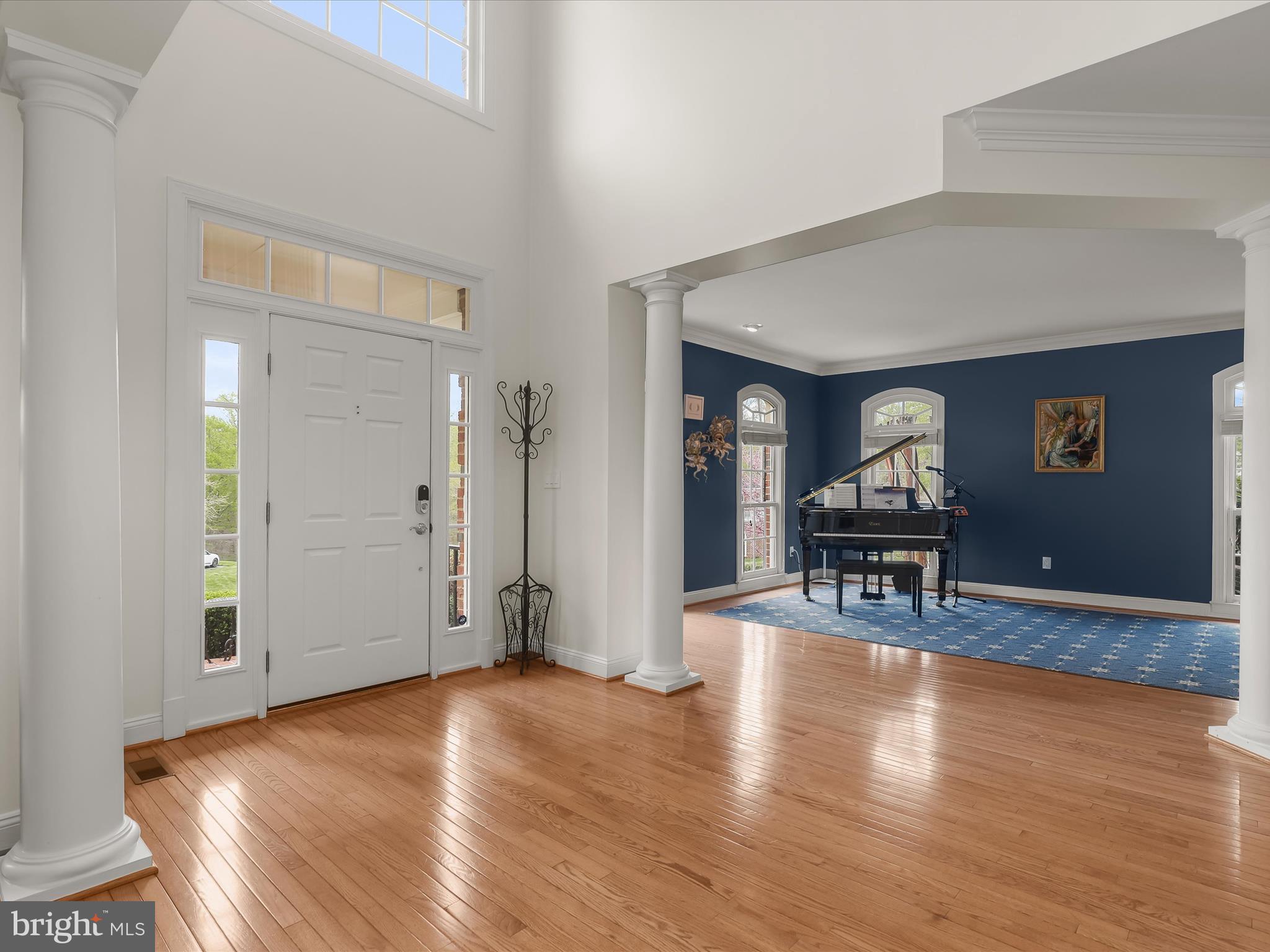 SOUTH RIVER COLONY - Residential