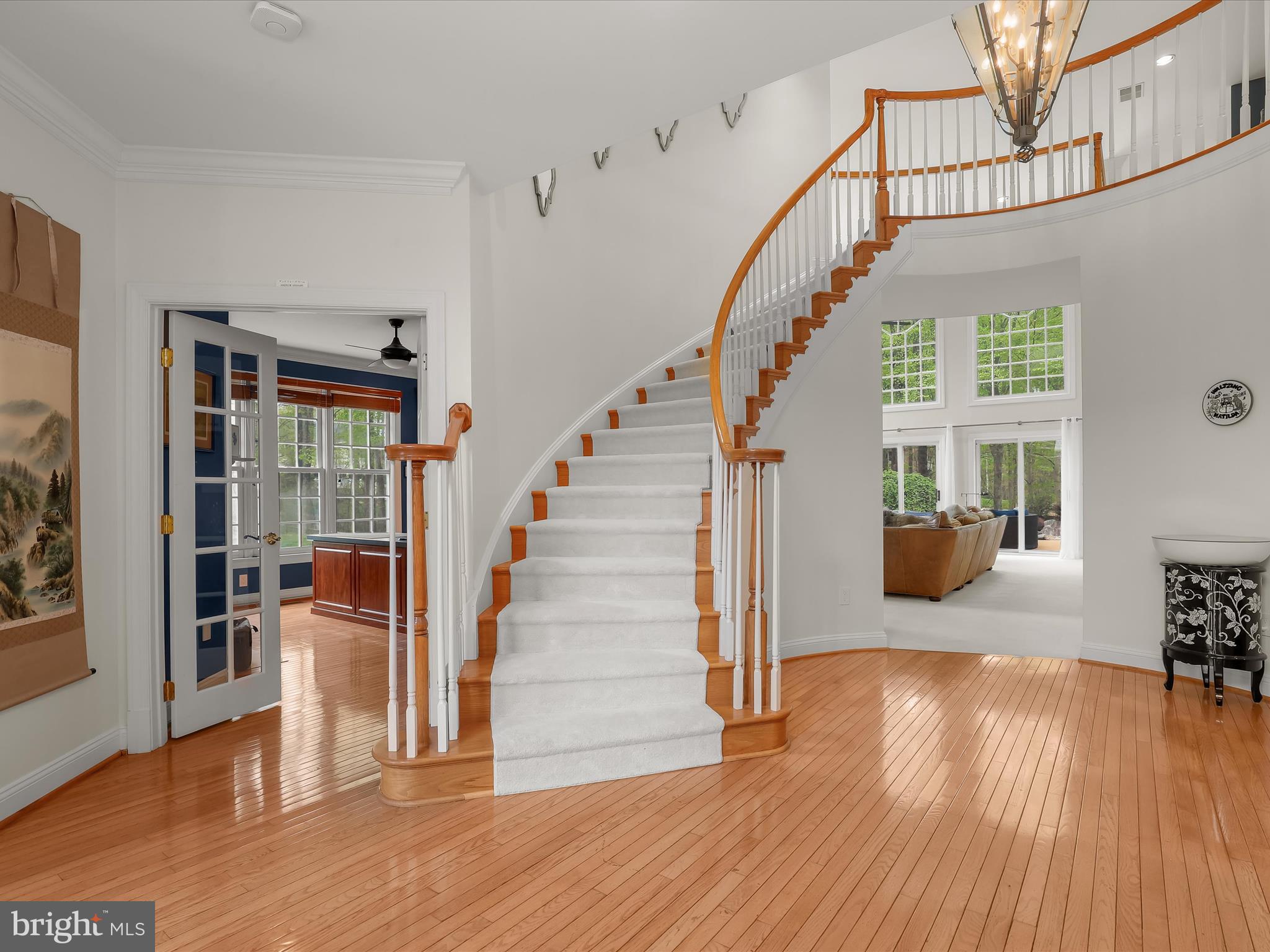 SOUTH RIVER COLONY - Residential