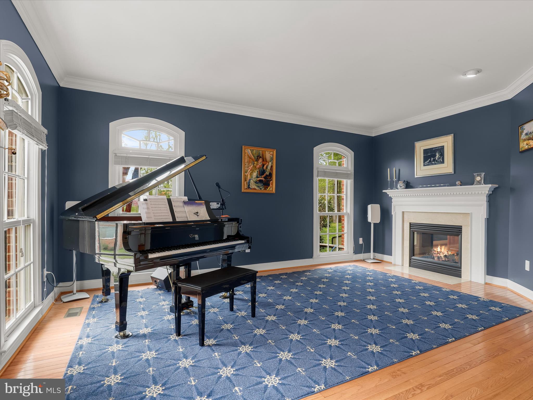 SOUTH RIVER COLONY - Residential