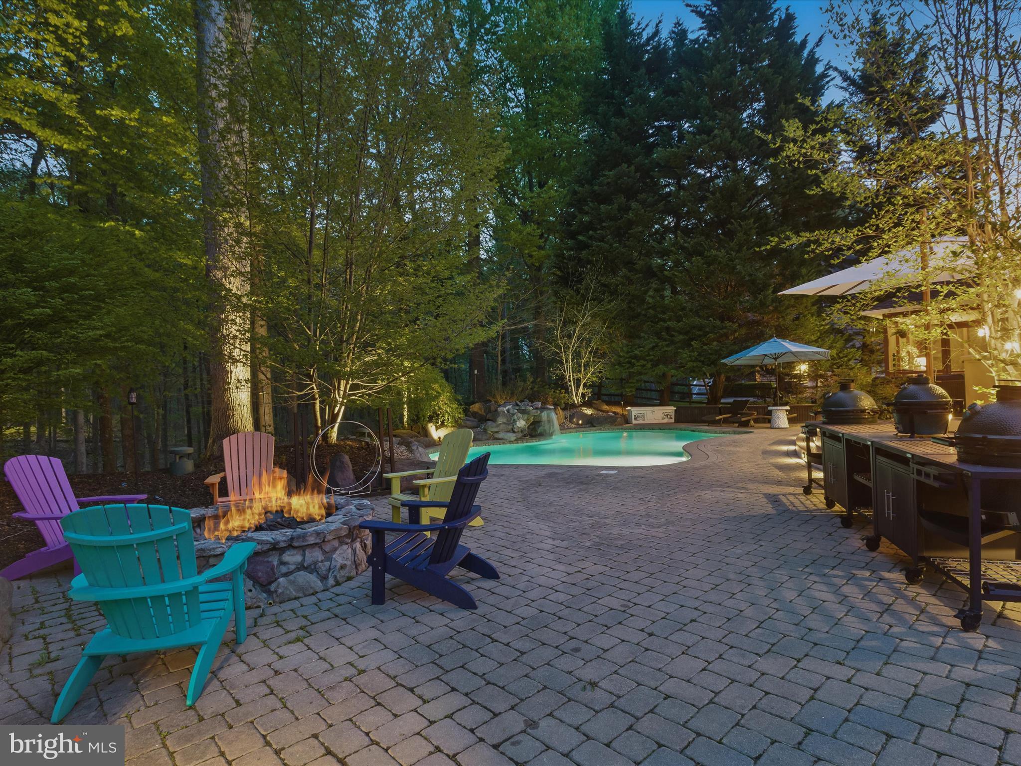 SOUTH RIVER COLONY - Residential