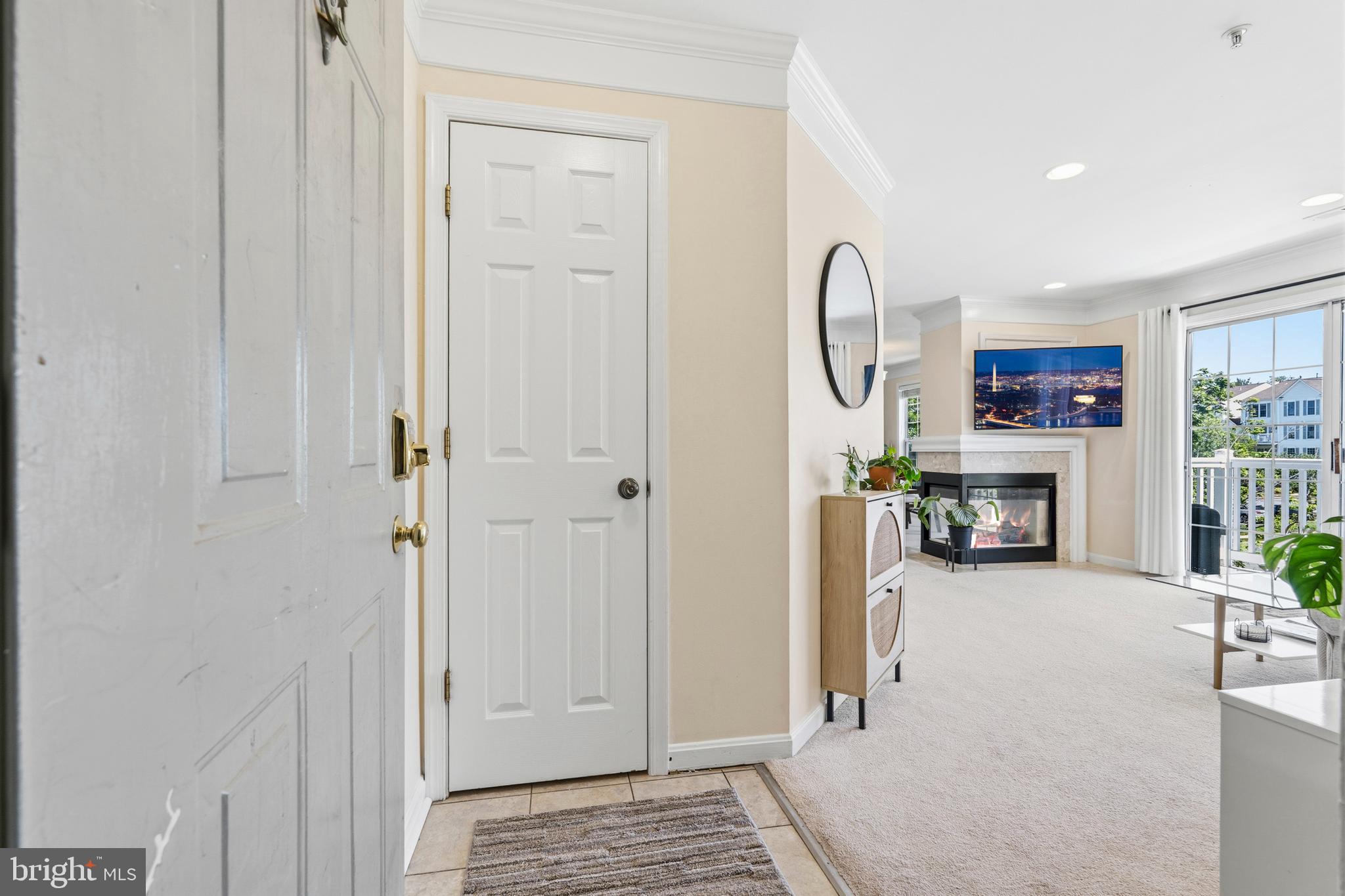 46994 COURTYARD SQUARE 301