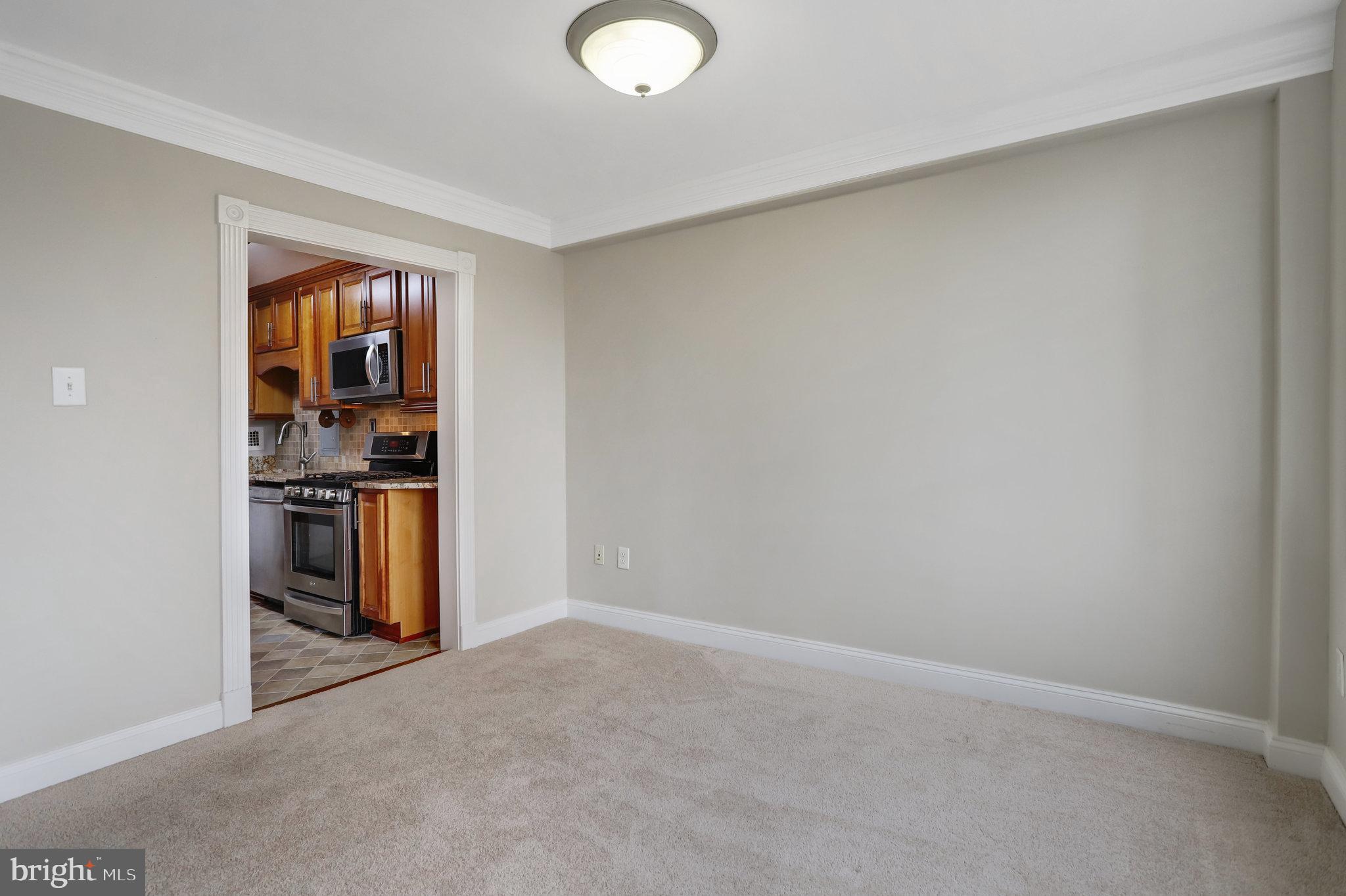 RIVER TOWERS - Residential