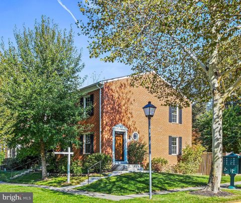 10360 GRANITE CREEK LANE OAKTON VA 22124