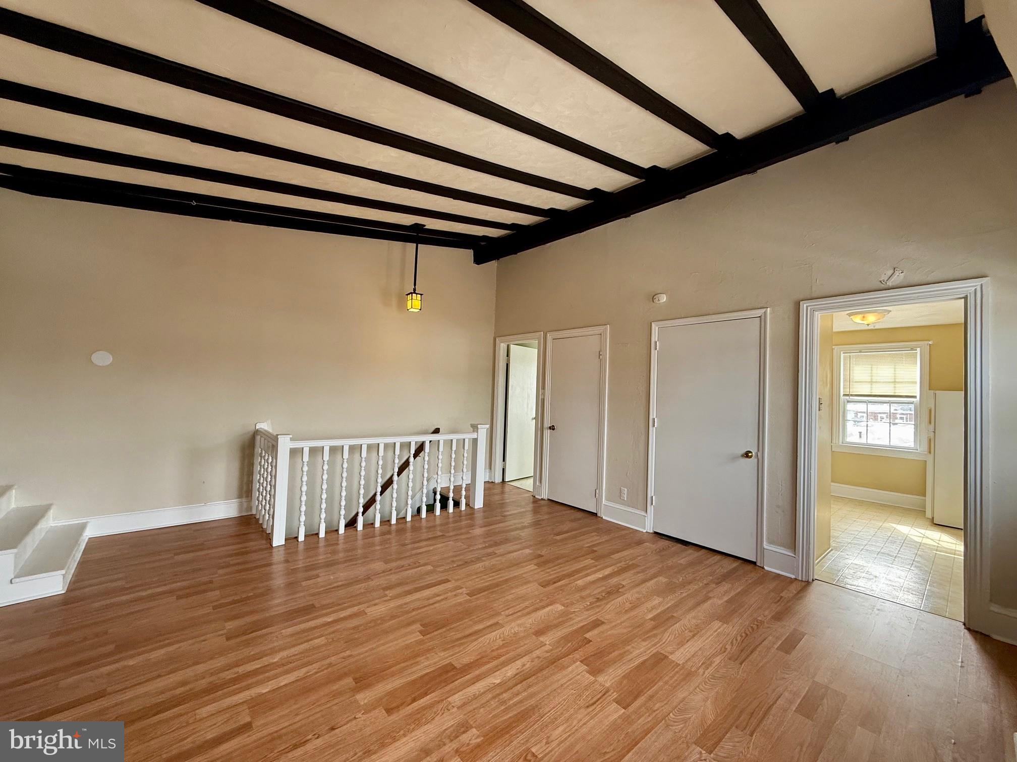 1725 GILPIN AVENUE 3