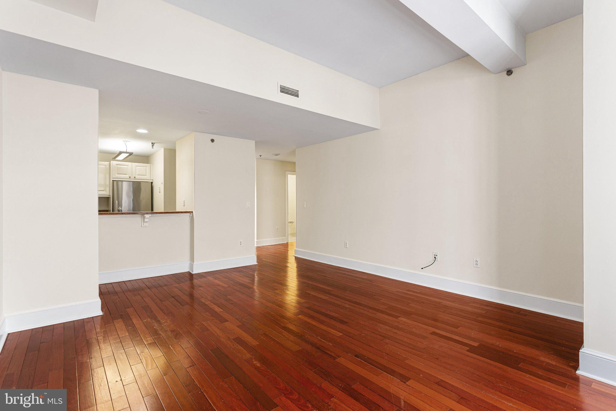 1500 CHESTNUT STREET 13E