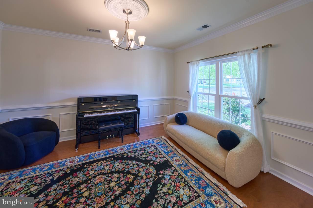 46554 CEDARHURST DRIVE