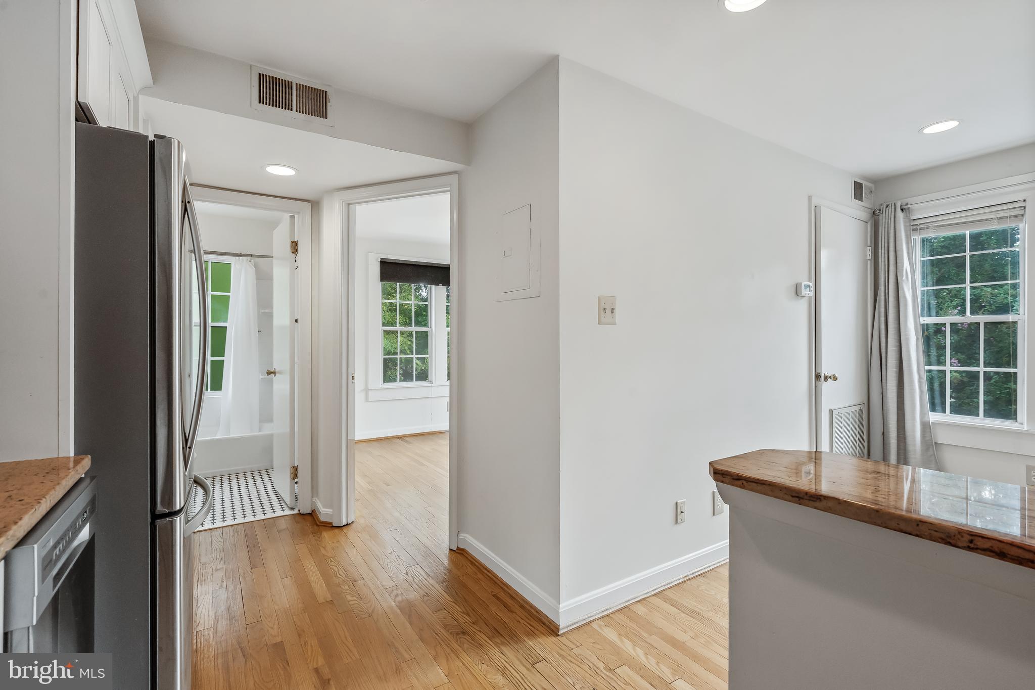 DEL RAY - Residential Lease