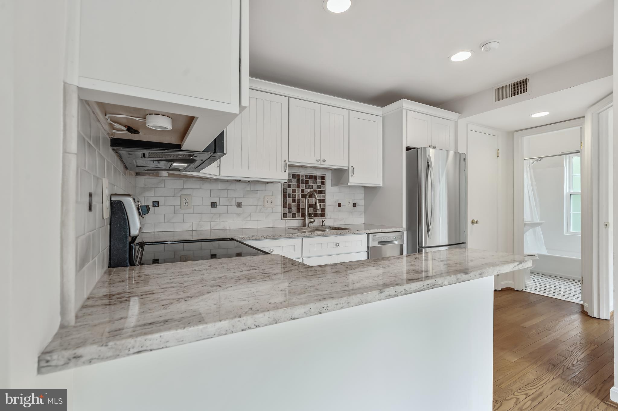 DEL RAY - Residential Lease