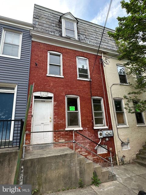 Photo of 329 N MULBERRY ST, LANCASTER, PA 17603 (MLS # PALA2033212)