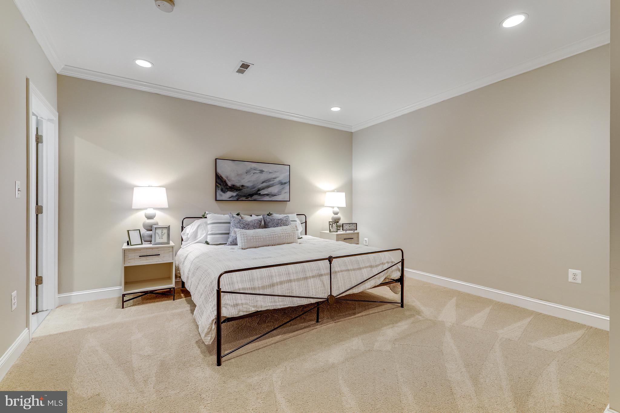 OAK HILL RESERVE - Residential