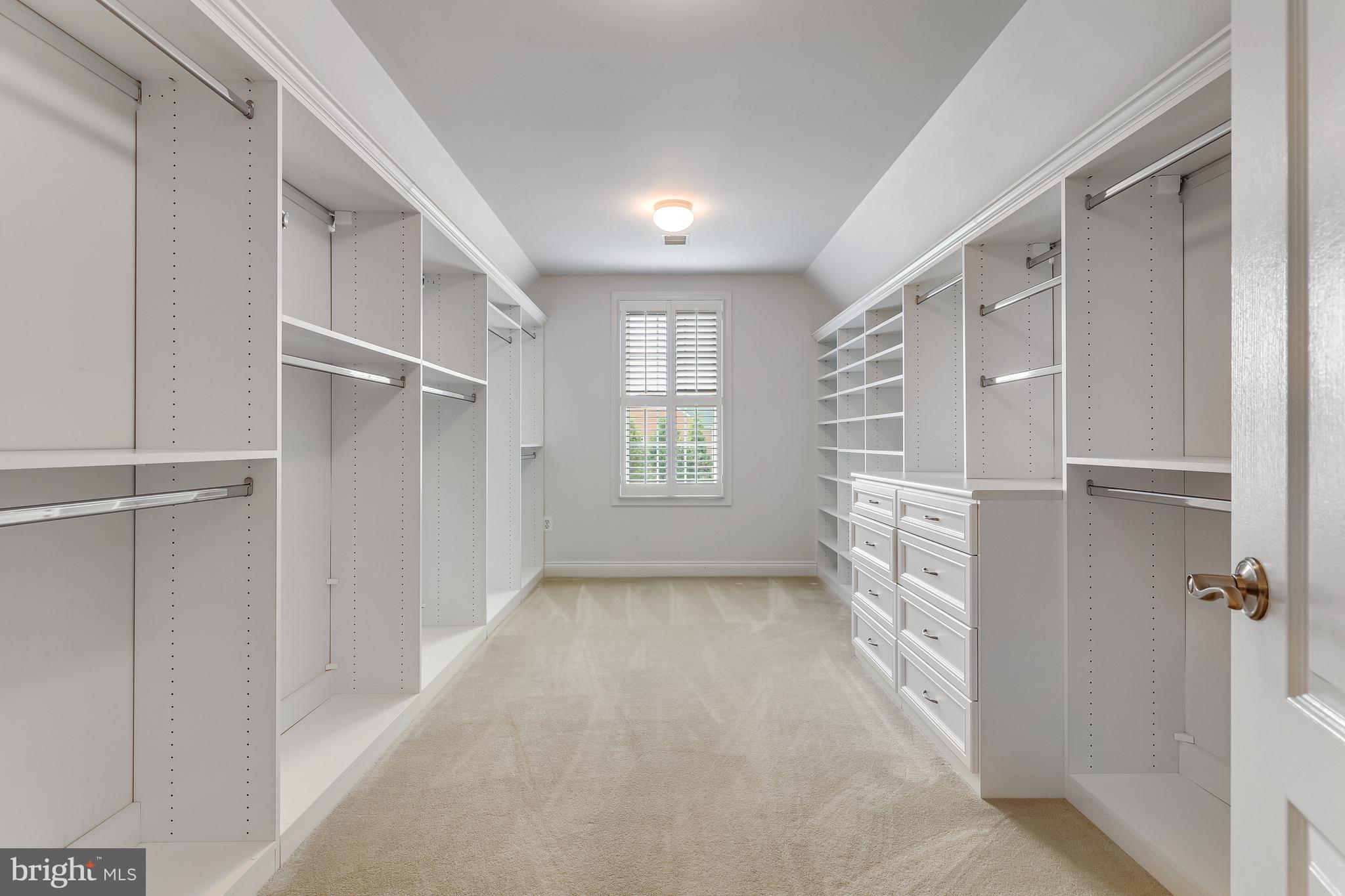 OAK HILL RESERVE - Residential