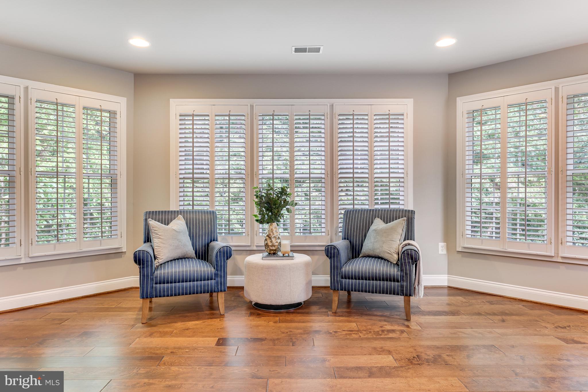 OAK HILL RESERVE - Residential