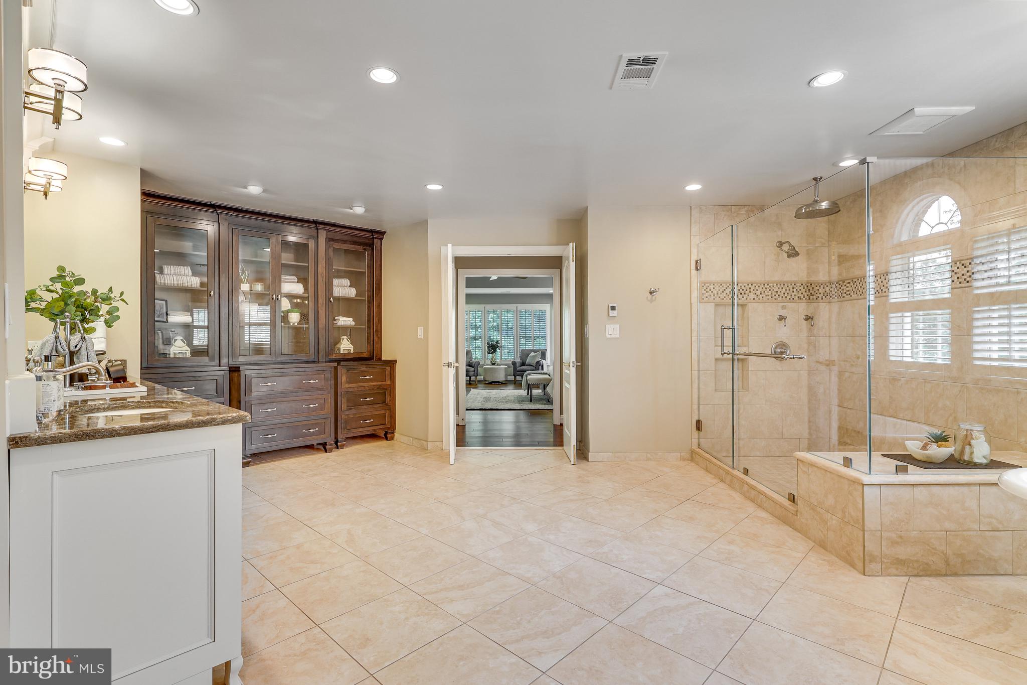 OAK HILL RESERVE - Residential