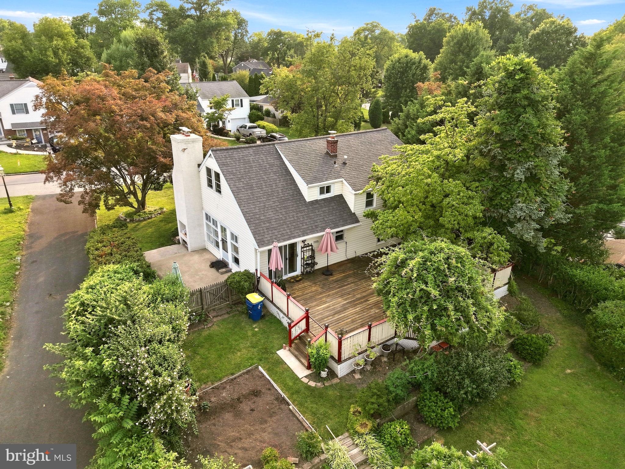 512 FIRETHORN ROAD