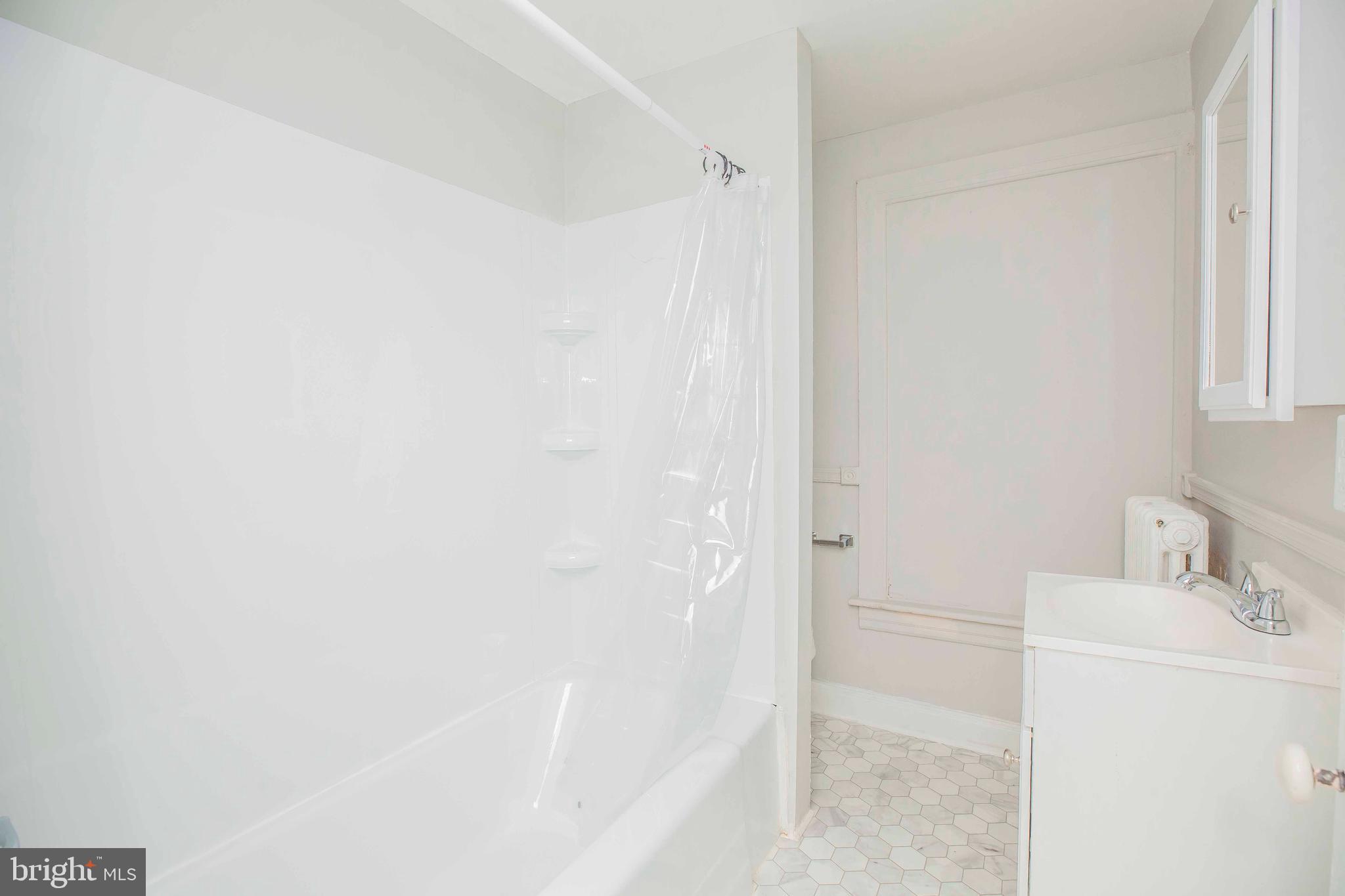 HAGERSTOWN - Residential