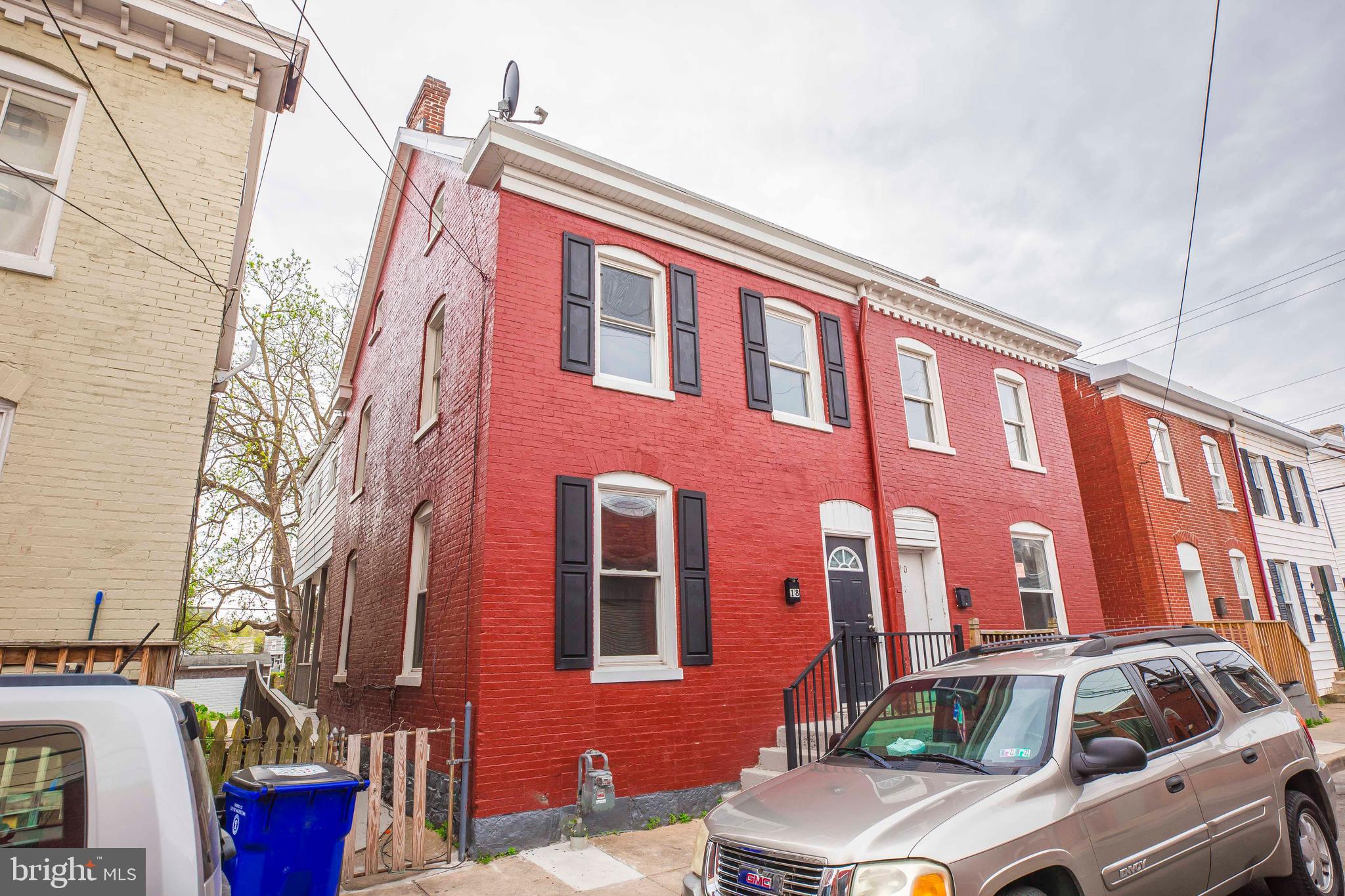 HAGERSTOWN - Residential