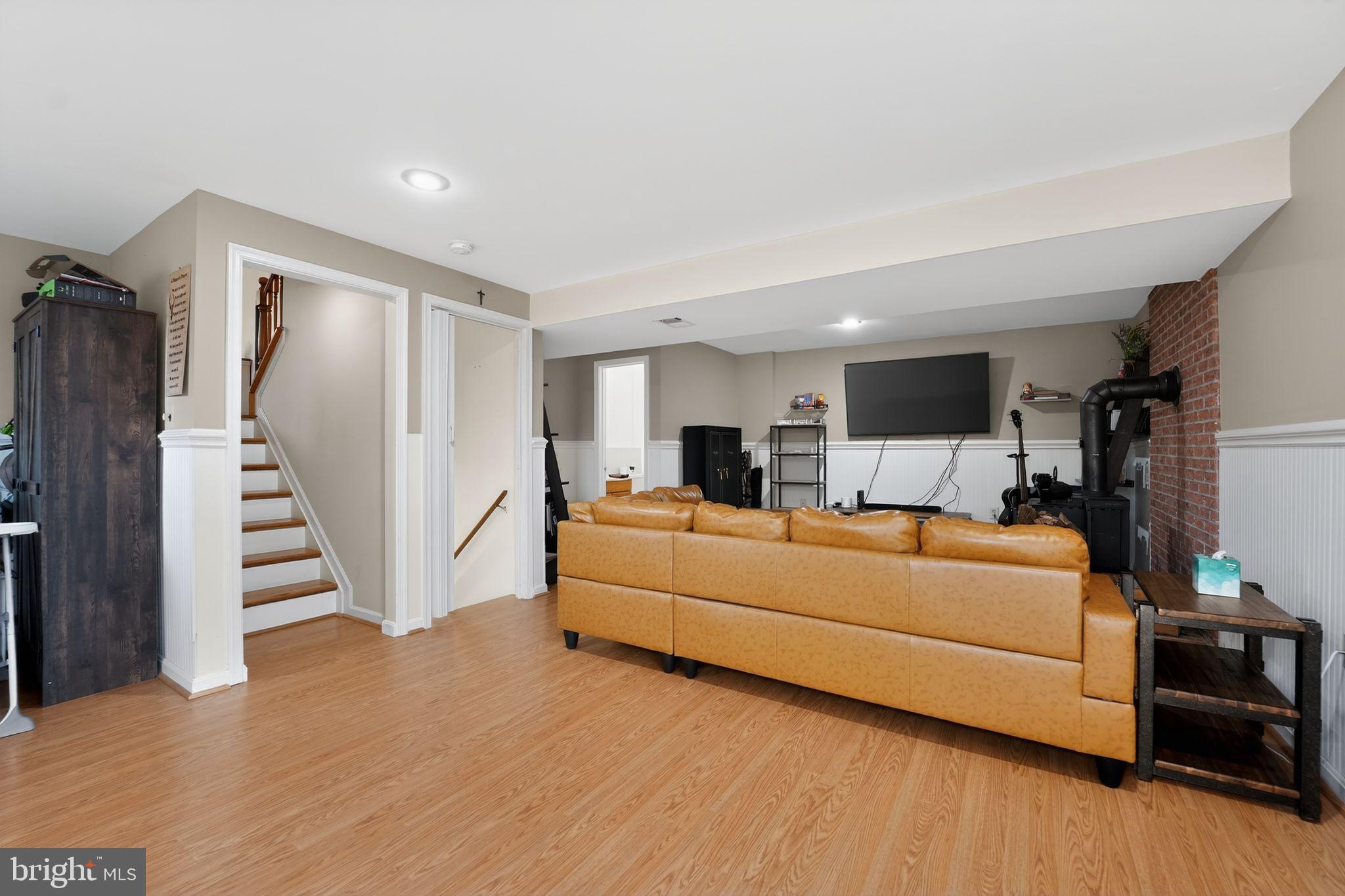 CARMAE ACRES - Residential