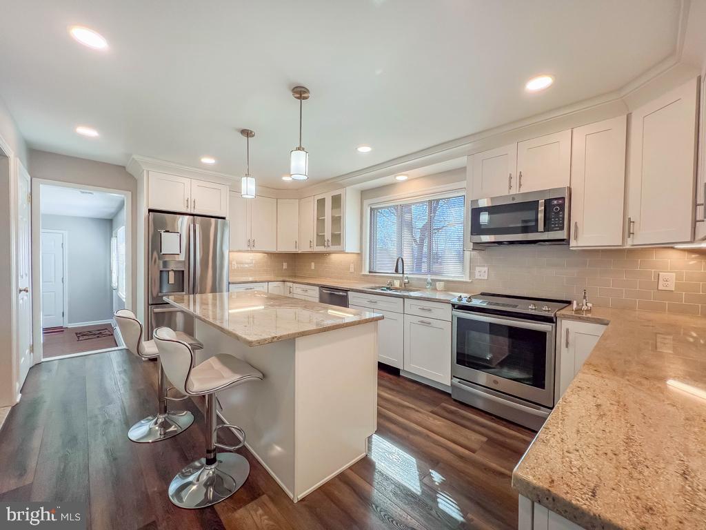 HIGHLAND PARK - Residential Lease