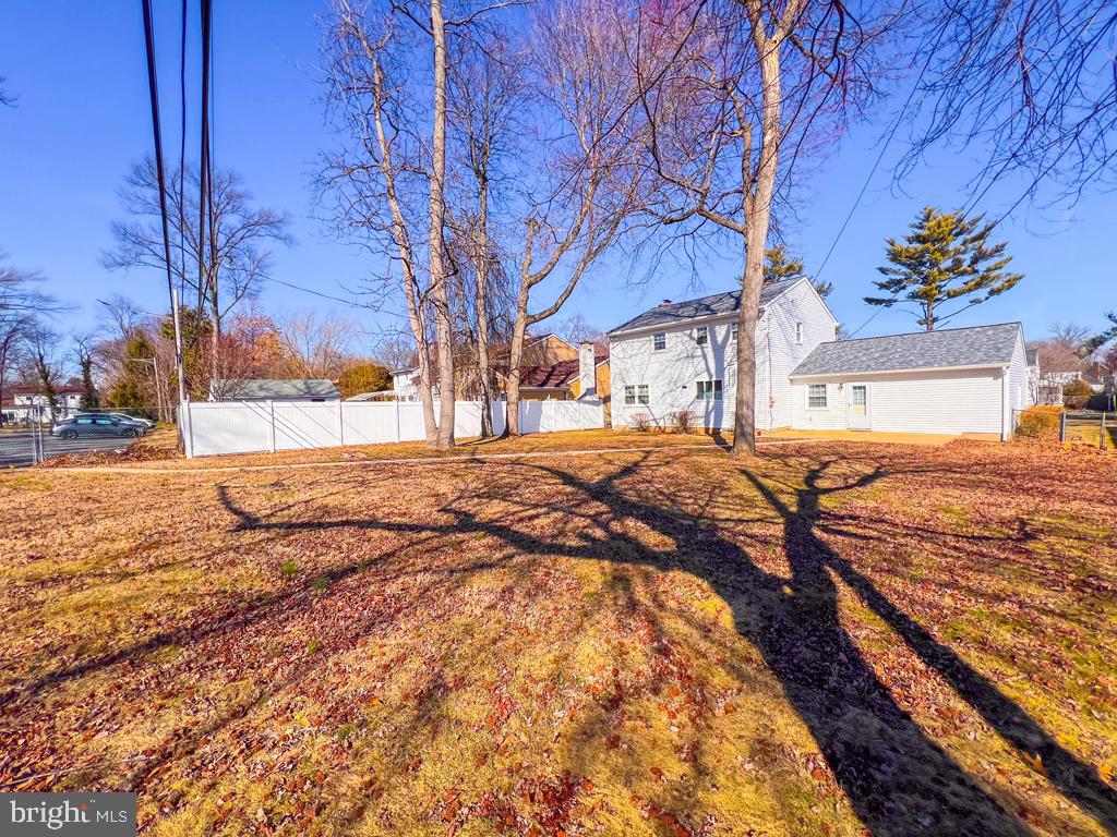 HIGHLAND PARK - Residential Lease