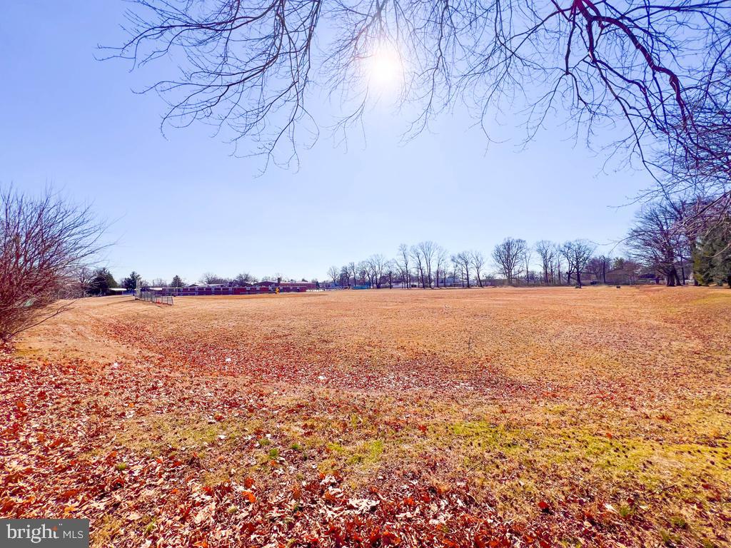 HIGHLAND PARK - Residential Lease