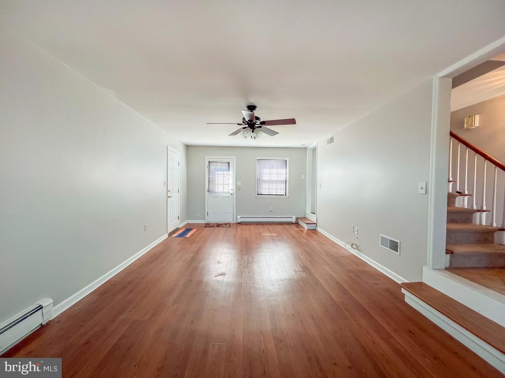 HIGHLAND PARK - Residential Lease