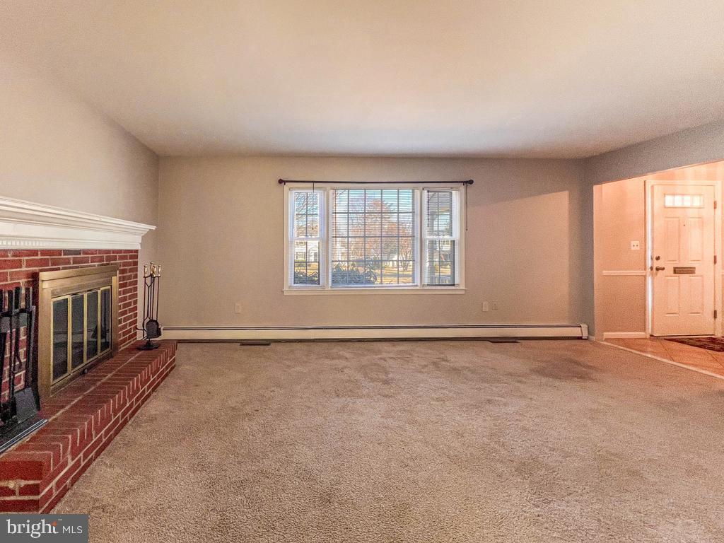 HIGHLAND PARK - Residential Lease