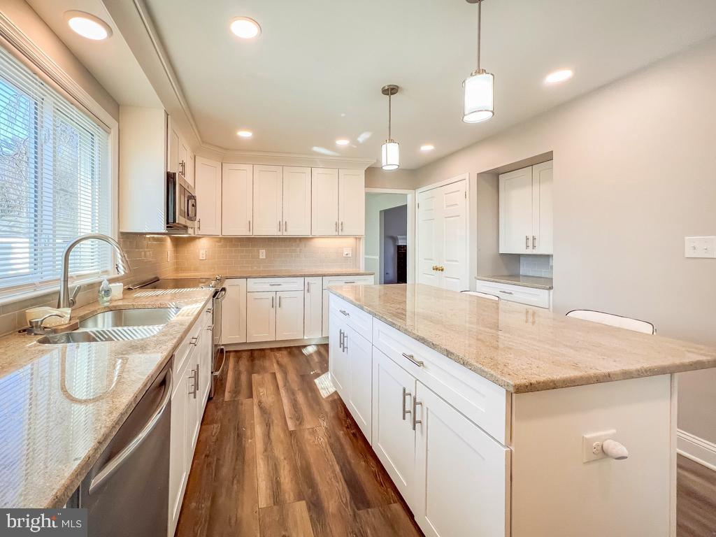 HIGHLAND PARK - Residential Lease