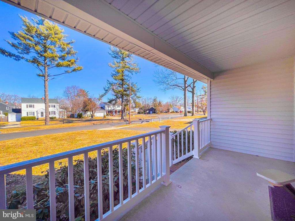 HIGHLAND PARK - Residential Lease