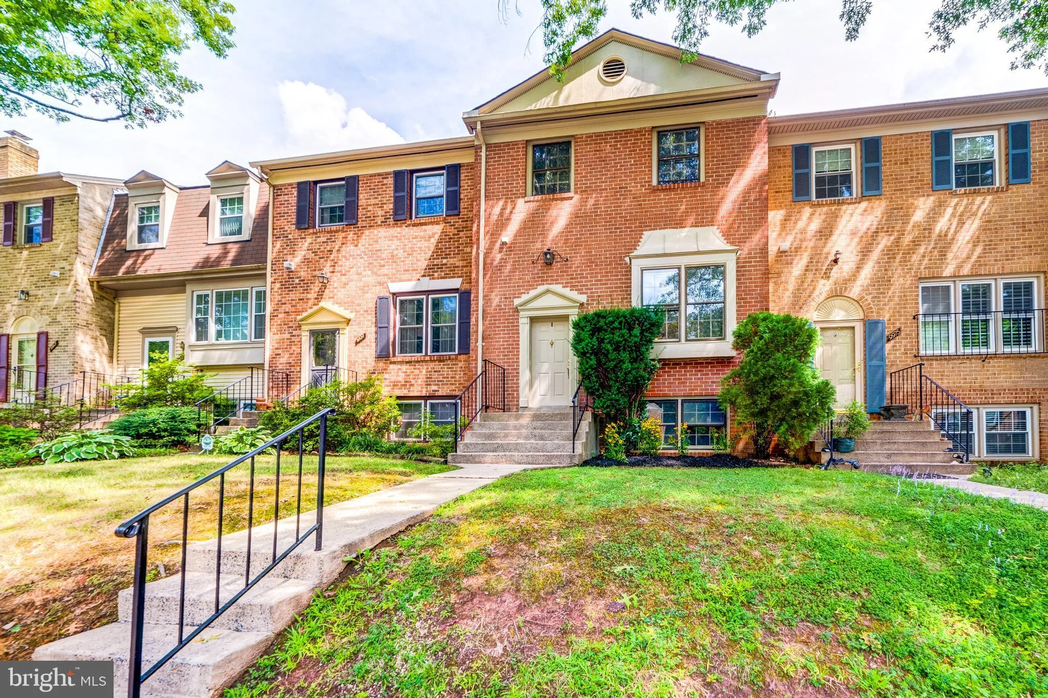 9973 Whitewater Drive, Burke, VA 22015