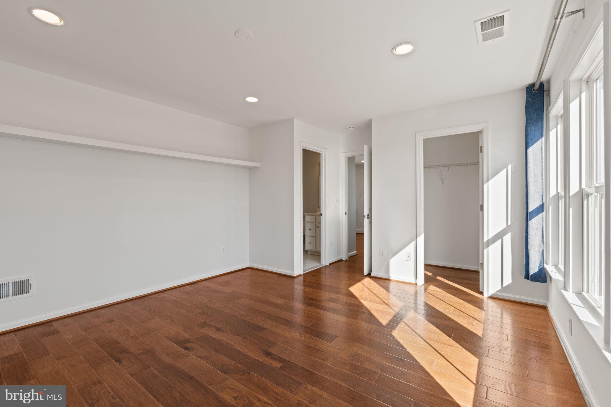 BRAMBLETON - Residential