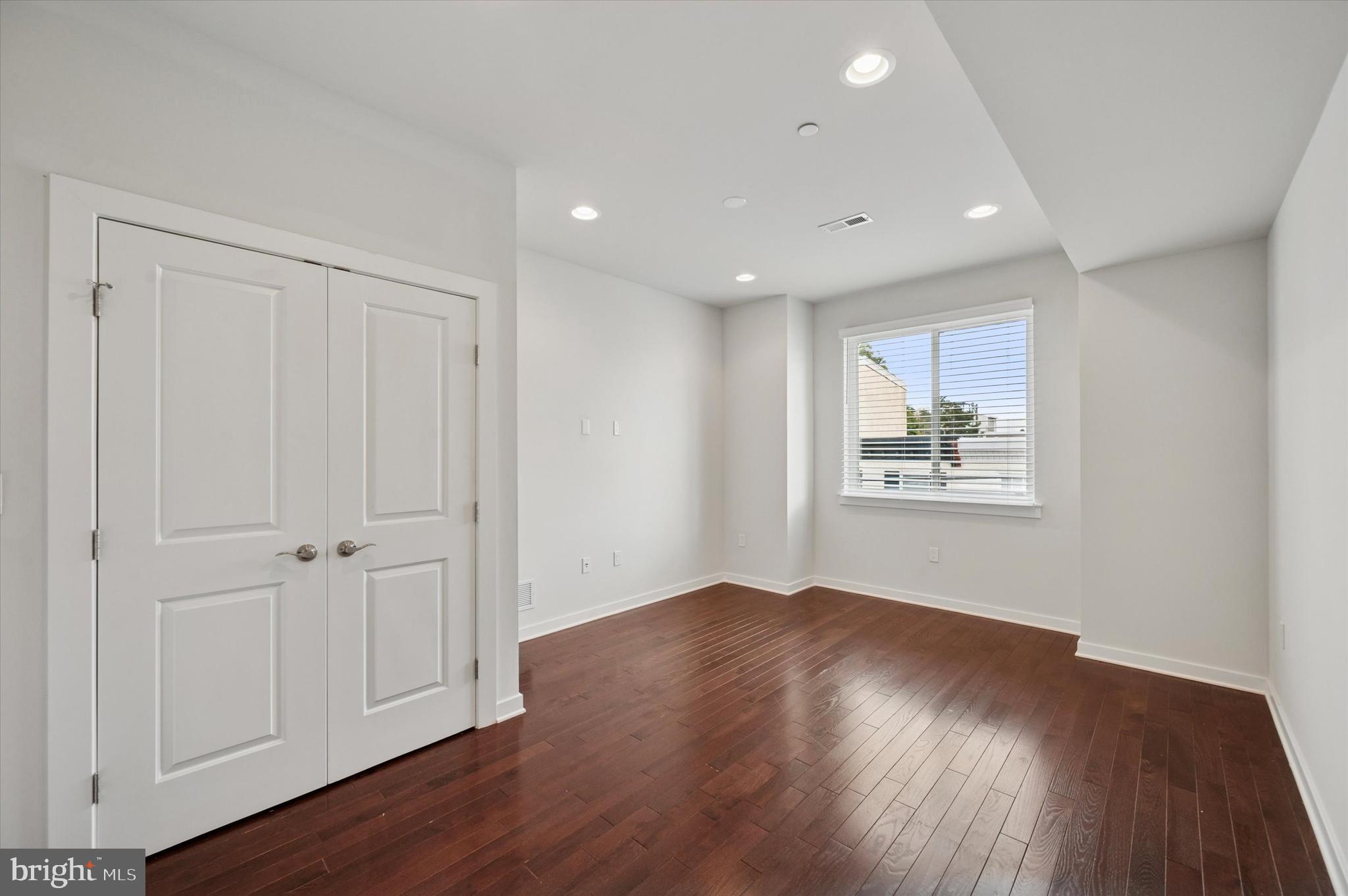 FISHTOWN - Residential Lease