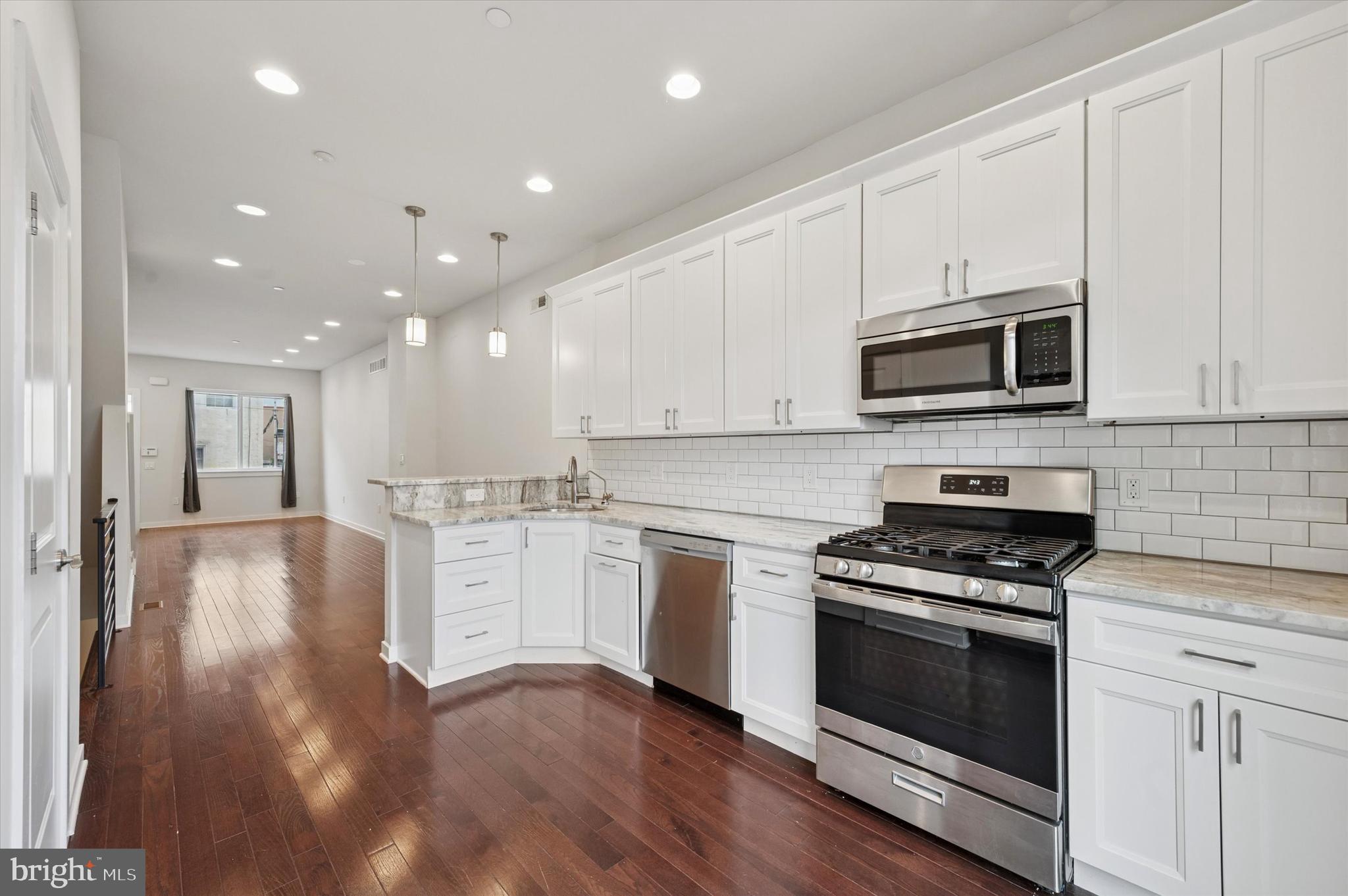 FISHTOWN - Residential Lease