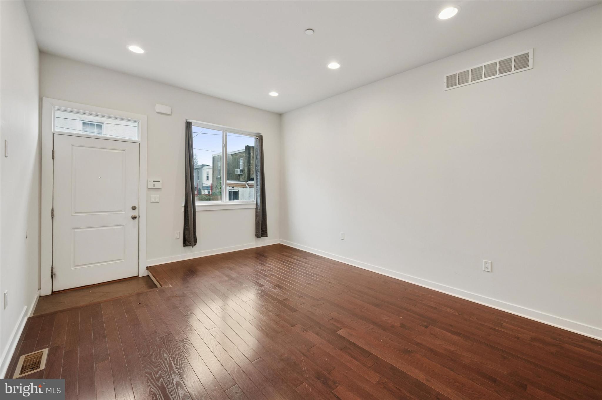 FISHTOWN - Residential Lease