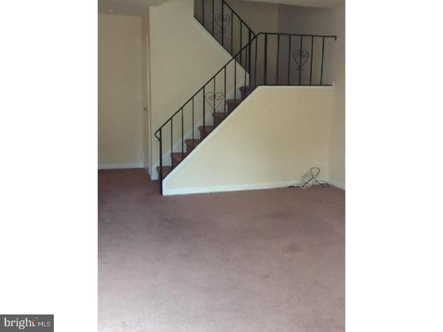 YORKTOWN - Residential Lease