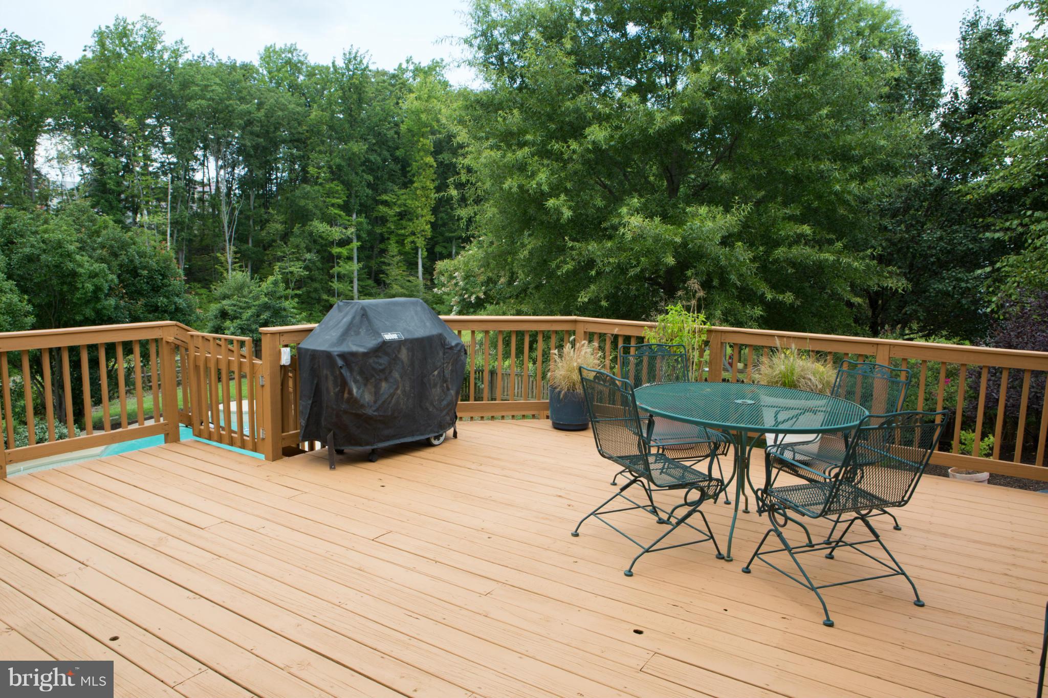 DAWSON LANDING - Residential