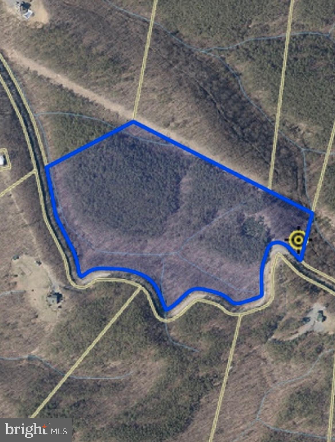 WOODLAND ESTATES - Land