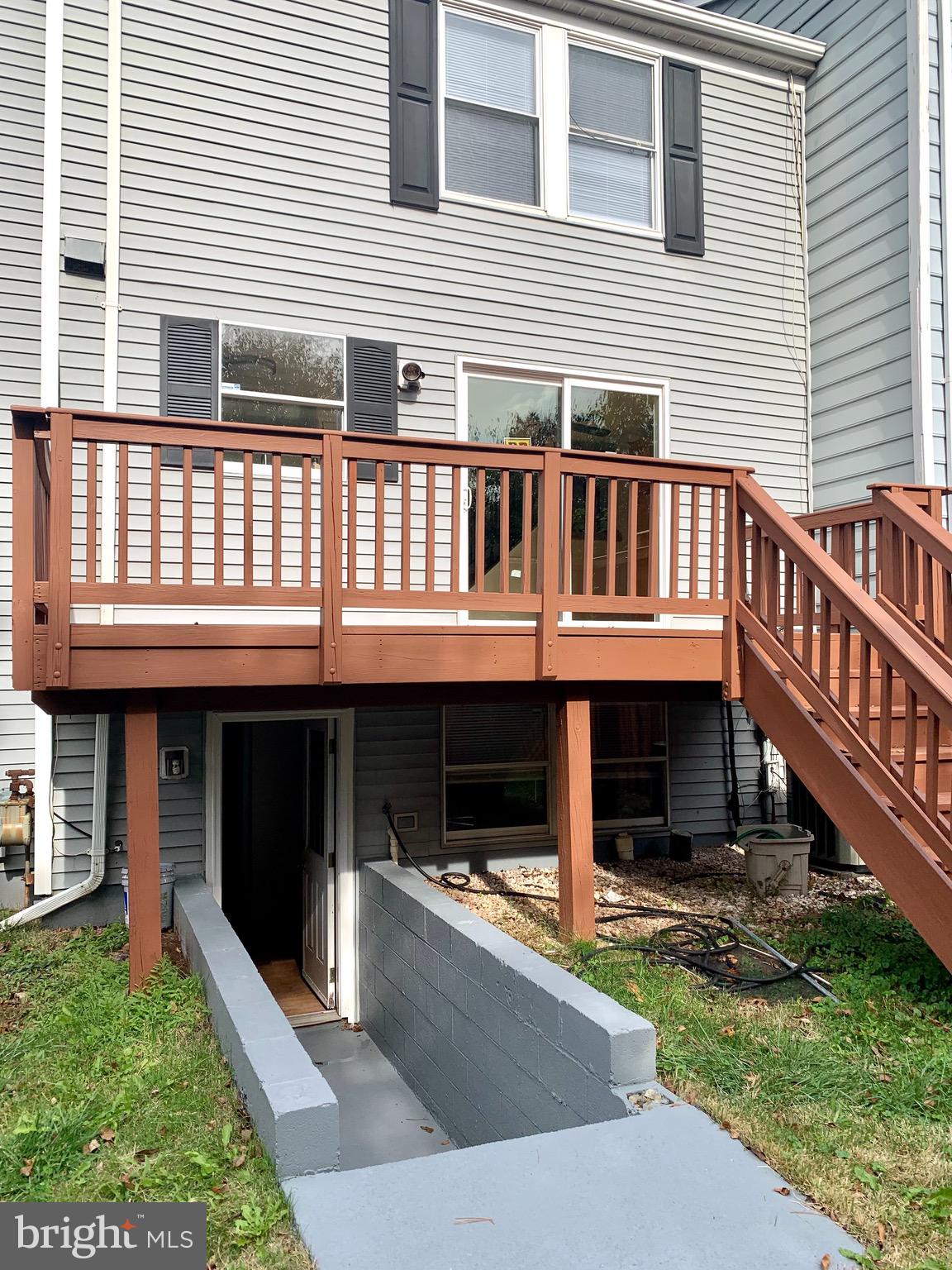 STONE CROSSING - Residential Lease