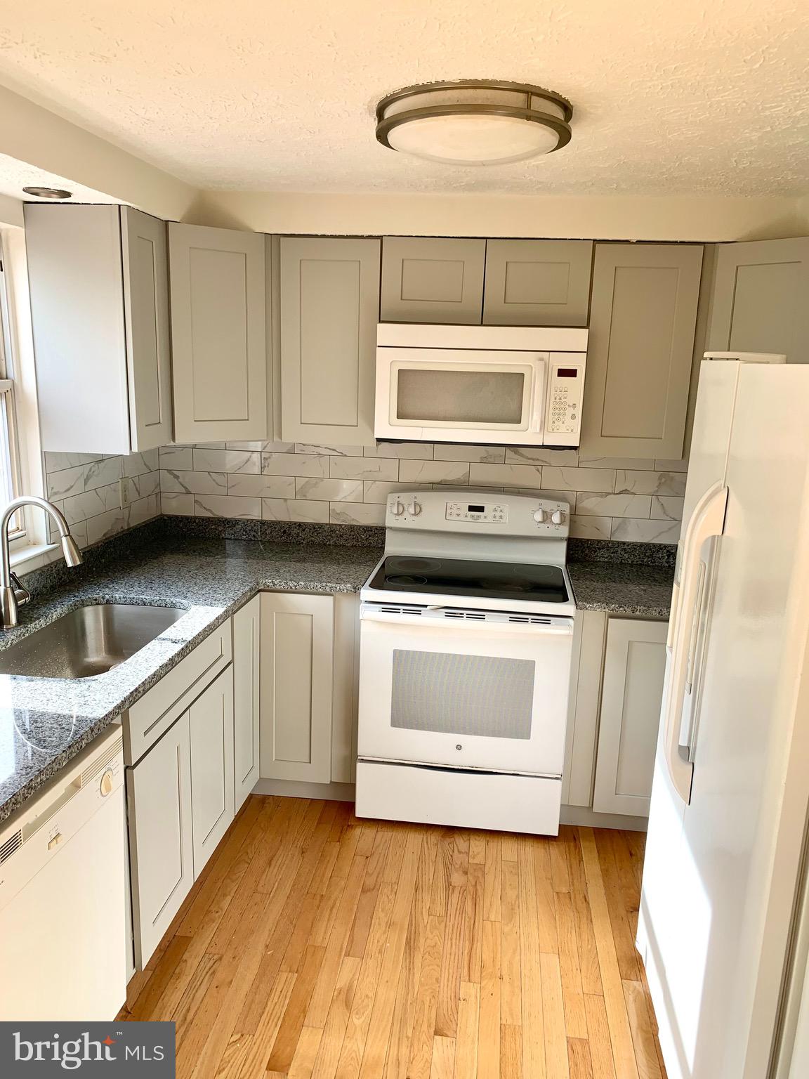 STONE CROSSING - Residential Lease