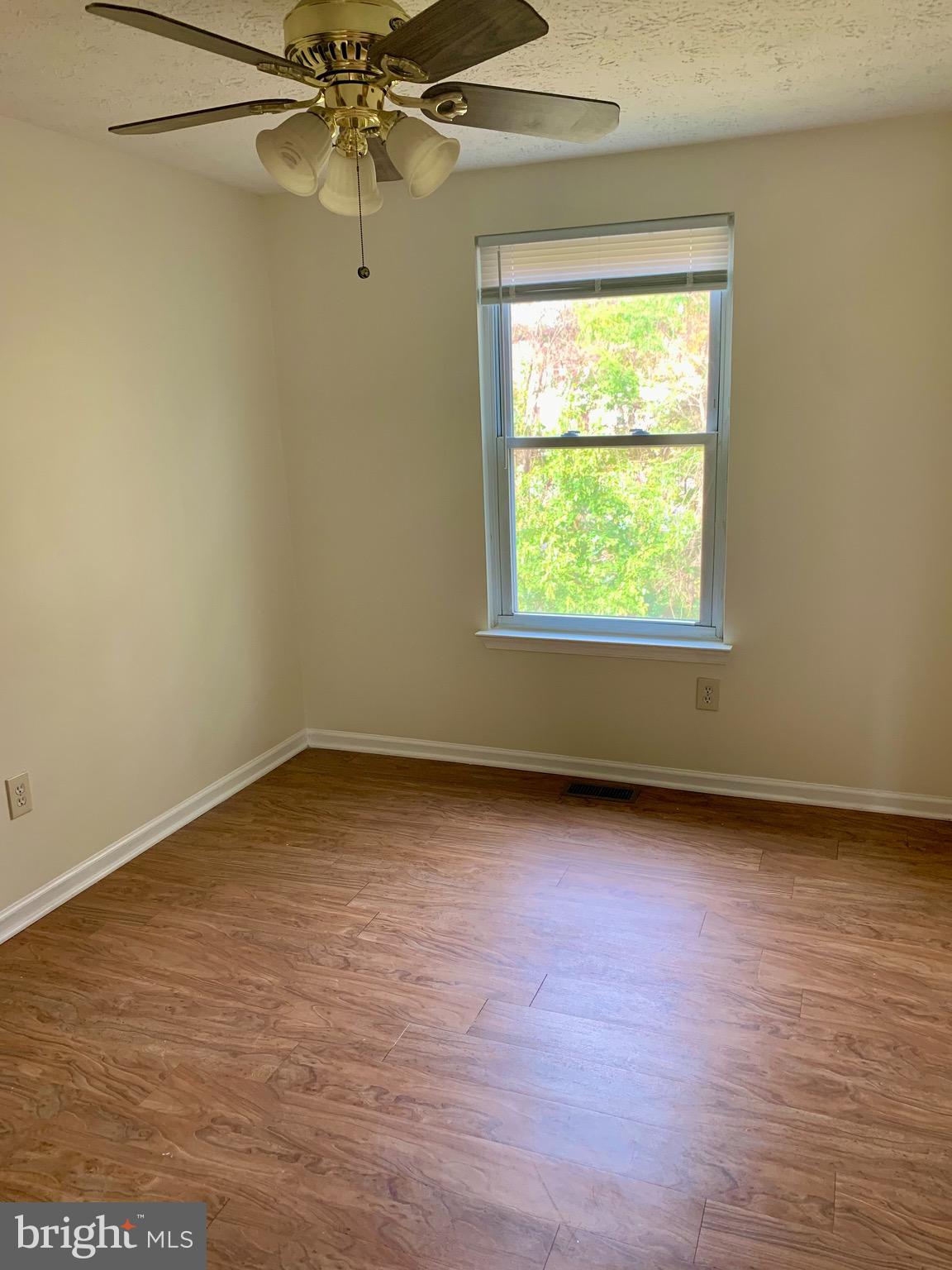 STONE CROSSING - Residential Lease