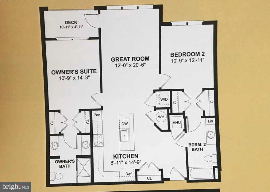 Beautiful Single-level second floor Style Condo - Available From Sep 23rd.

* 2 bedrooms.
* 2 baths.
* On second floor and no one lives below the unit. Perfect for folks with kids.
* Has elevator.
* Gourmet Kitchen with double oven.
* Master bathroom has double vanities and shower with seating area.
* Granite Counter Tops with Premium 42" Cabinets.
* Energy Star Stainless Steel Appliances.
* Granite Eating Bar.
* Plenty of sunlight in living area.
* Ceiling Fan & Lights in every bedroom.
* Energy efficient windows and furnace.
* Window Treatments.
* 1 covered garage parking spot and plenty of guest parking spots behind the building.

School Information:
* Excellent schools less than 3 miles from home.
* Elementary School: Floris Elementary.
* Middle School: Carson Middle. 
* High School: Westfield High.

Convenient location:
* Ideally located for work in  Reston, Herndon, Chantilly, Fairfax & Tysons Corner. Can get to all of these places within 10-15 minutes.
* Less than 2 Miles to Rt. 50 & Rt. 28.
* 3 Minute Drive to park & ride lots for weekday bus service to Rosslyn, D.C. & Tyson's Express.
* Movie Theaters, Banks, Restaurants, Bars, Urgent Care, Hospitals, Child Care with in 5 Minute drive.
* Less than 15 Minutes Reston Town Center, Dulles Town Center Mall & Fair Oaks Mall.
* Enjoy shopping and dining at Reston Town Center. Experience the vibrant festivals and family-fun activities held in the town center throughout the year. Furthermore, downtown Herndon offers unique shopping and dining opportunities, concerts and seasonal events.

Amenities included in rent (free)
* Water.
* Trash Removal.
* External Maintenance.
* HOA will be paid by homeowner.

* Good credit and stable income are required.